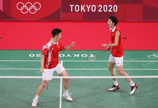 乐鱼中国-国羽男双遗憾摘银 李俊慧未能实现奥运“脱衣庆祝”